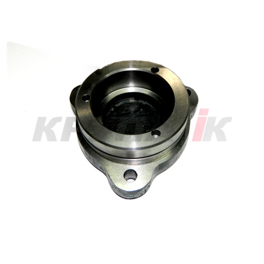 Крышка корпуса подшипника КПП левая