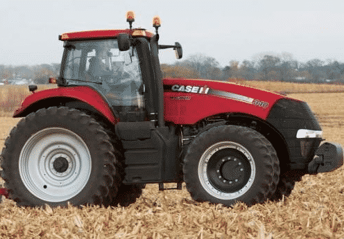 Трактор CASE